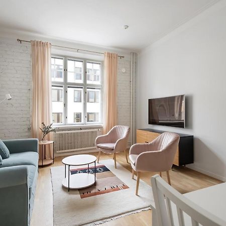 Wehost Fabulous 2Br In Prestigious Punavuori @Iso Roobertinkatu 26 Helsinki Eksteriør billede